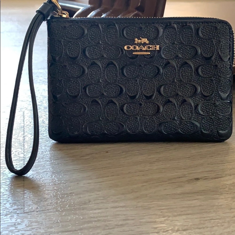 Signature Coach Wristlet